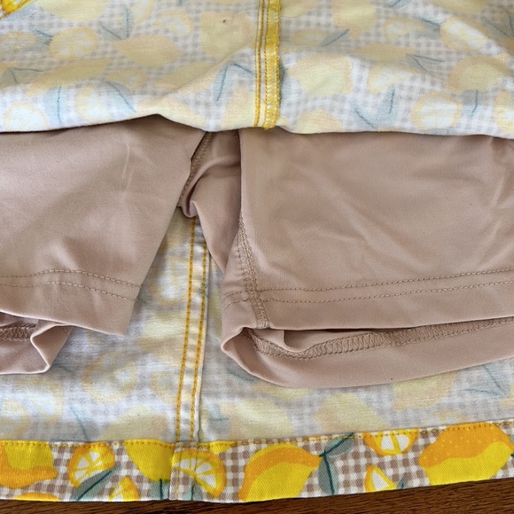 Lands’ End Size 16 Lemon Print/Gingham Check Pull On Skort - Skirt w/ Shorts - Picture 4 of 6